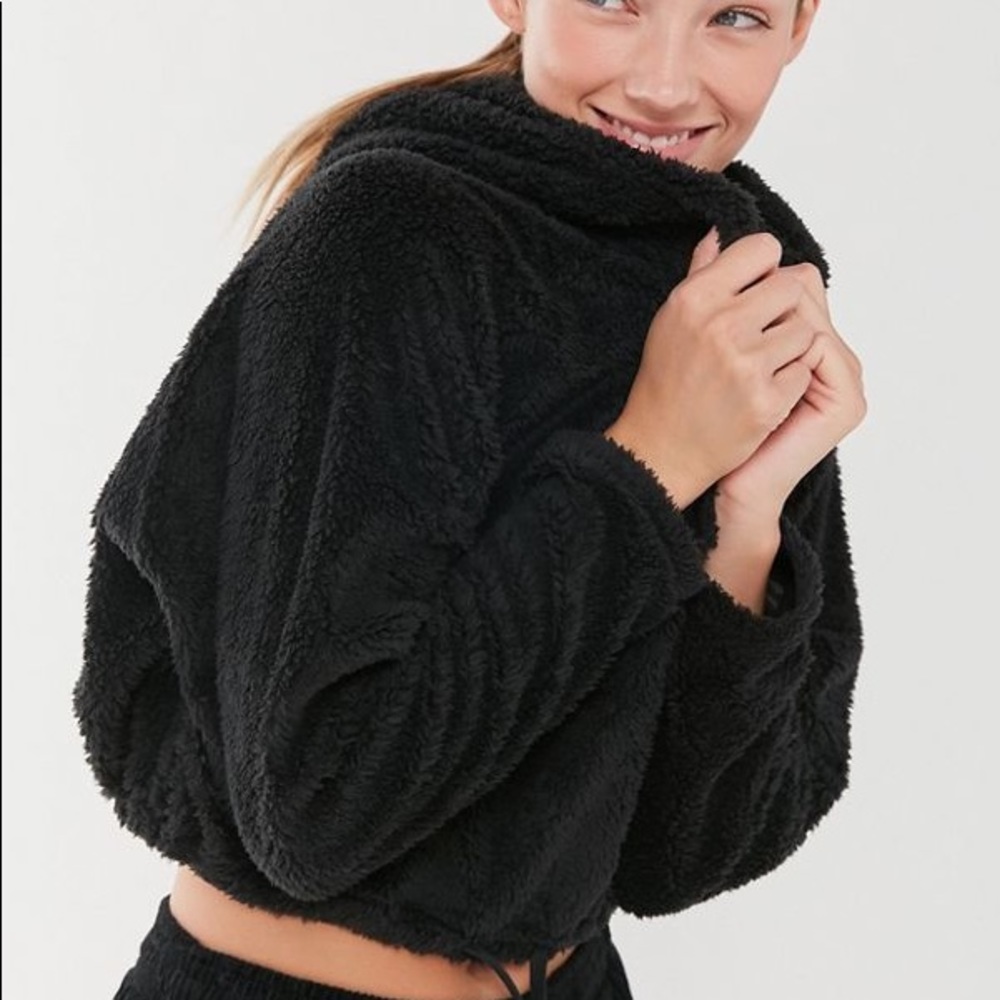 UO Tilly Cozy Faux Fur Hoodie Sweatshirt